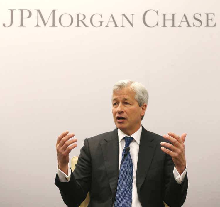JPMorgan Chase CEO Jamie Dimon And Detroit Mayor Duggan Discuss The Bank"s Investment In Detroit