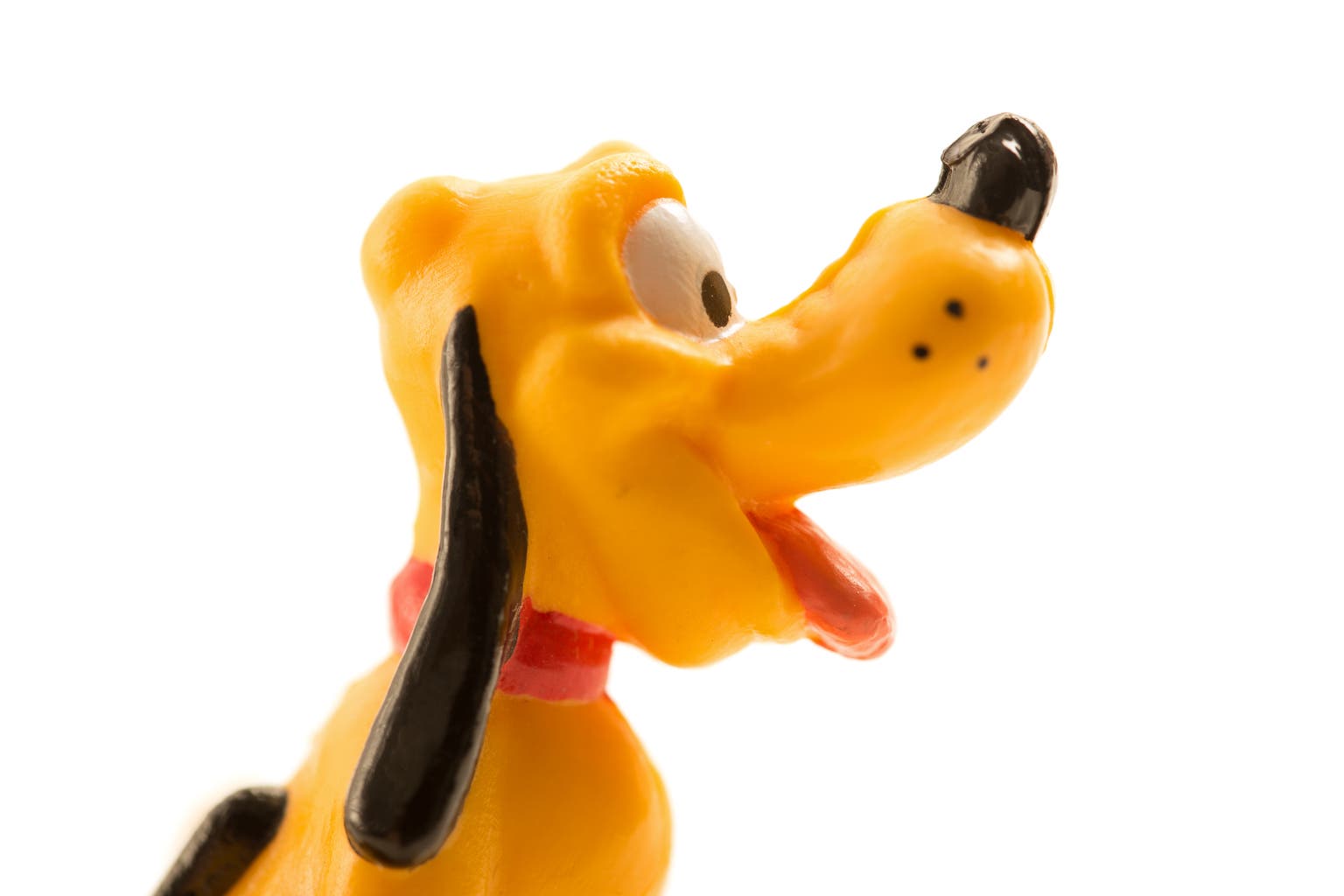 Disney: The Magic Of Option Collars When Stocks Fly Like Peter Pan