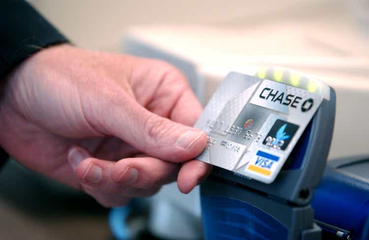 Chase Introduces Bank Cards With "Blink" Technology