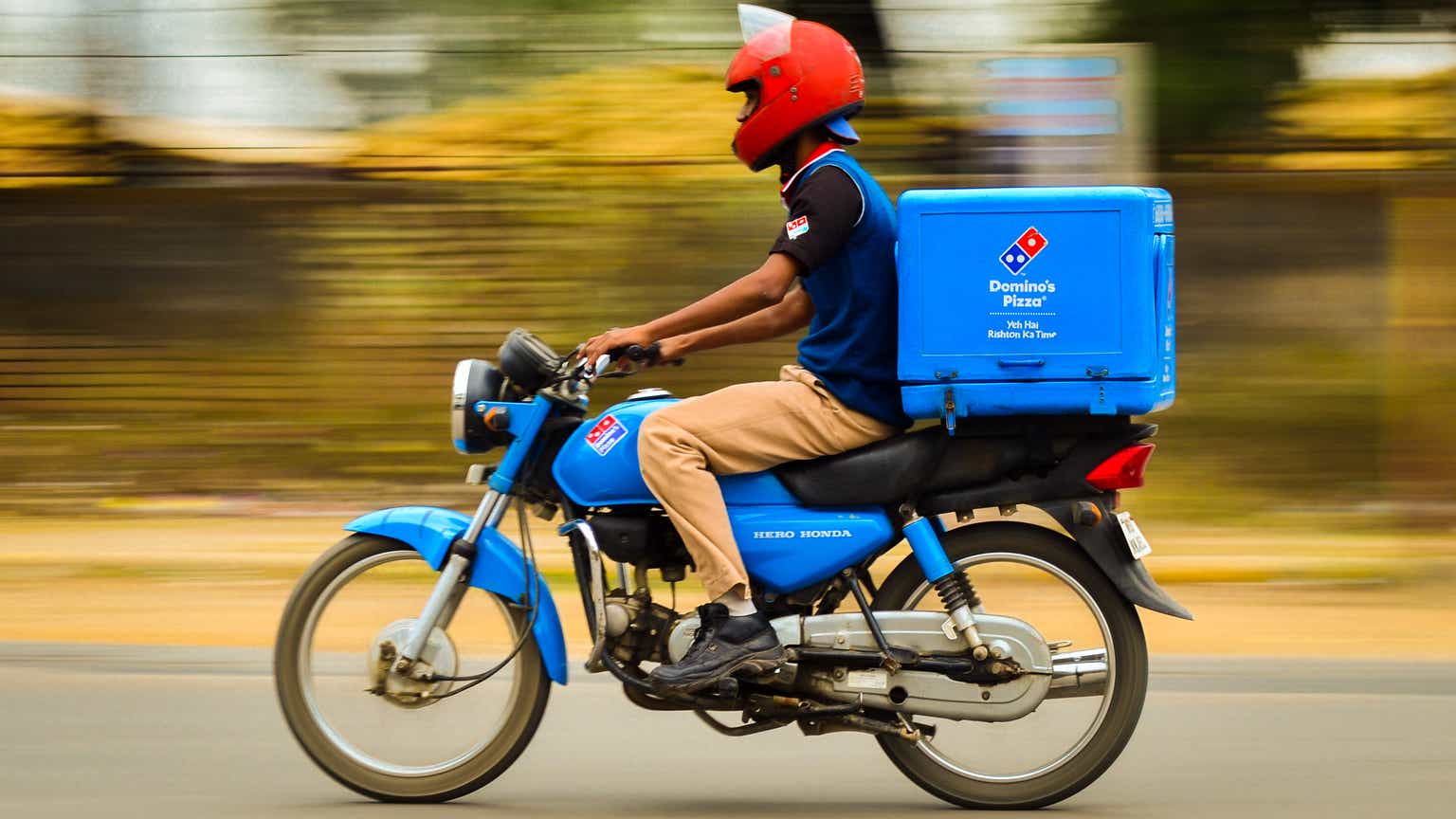 Domino's Pizza: Delivering Pizza And Dividend Growth