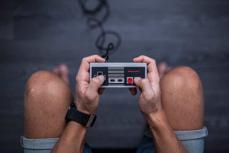 Nintendo Entertainment System - Video Game Controller