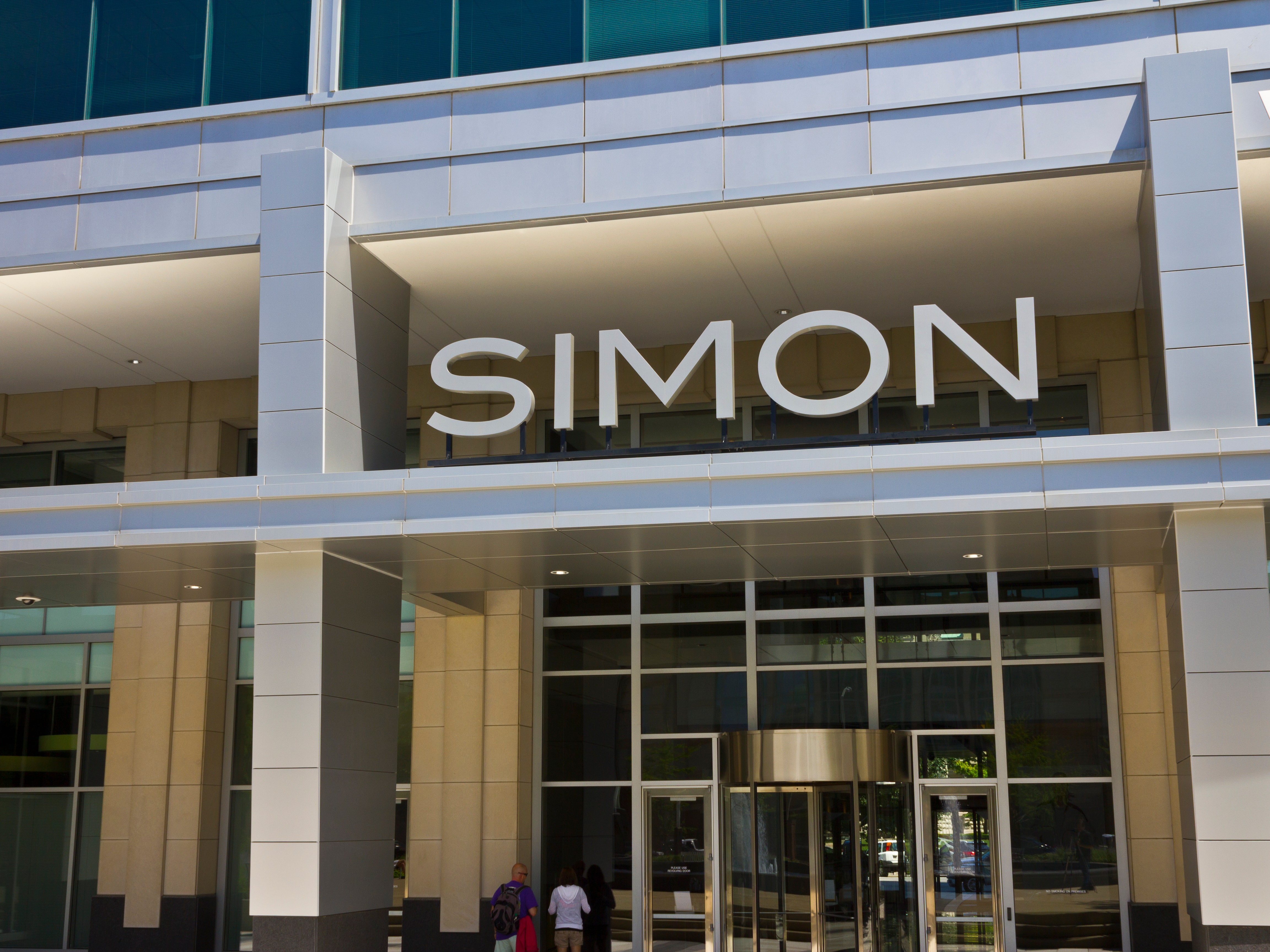 EXCLUSIVE: Simon Property Group Lifts Its Luxury Appeal
