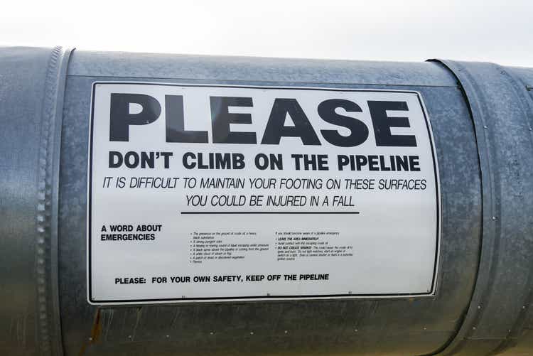 Pipeline Caution Warning Sign