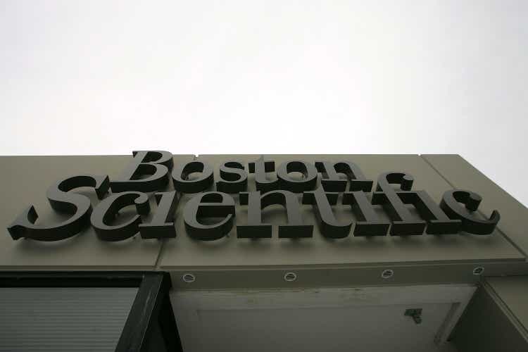 Boston Scientific Offers To Buy Guidant For $25 Billion