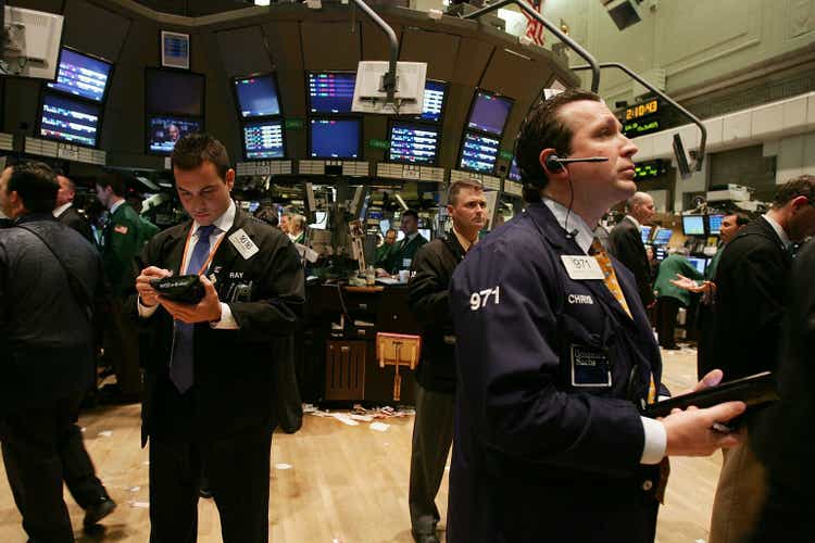 American Airlines, RTX, United Rentals among most shorted industrial stock by January end