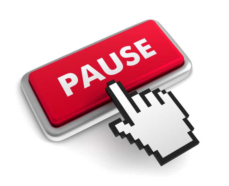 Pause Button