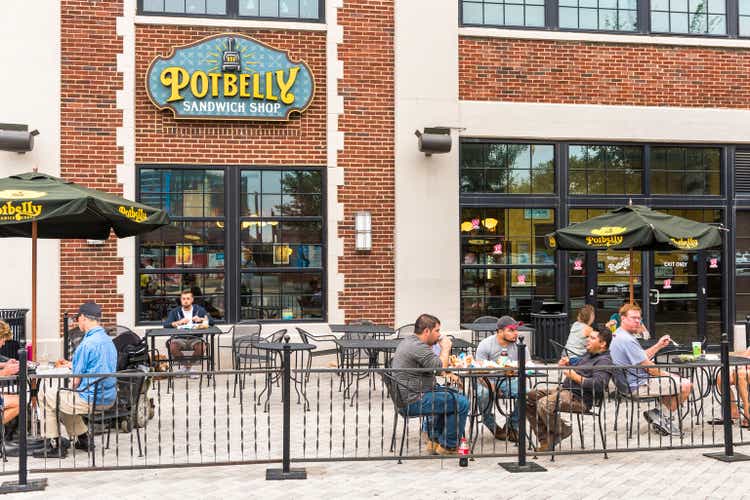 Outside seating area of Potbelly fast food restaurant