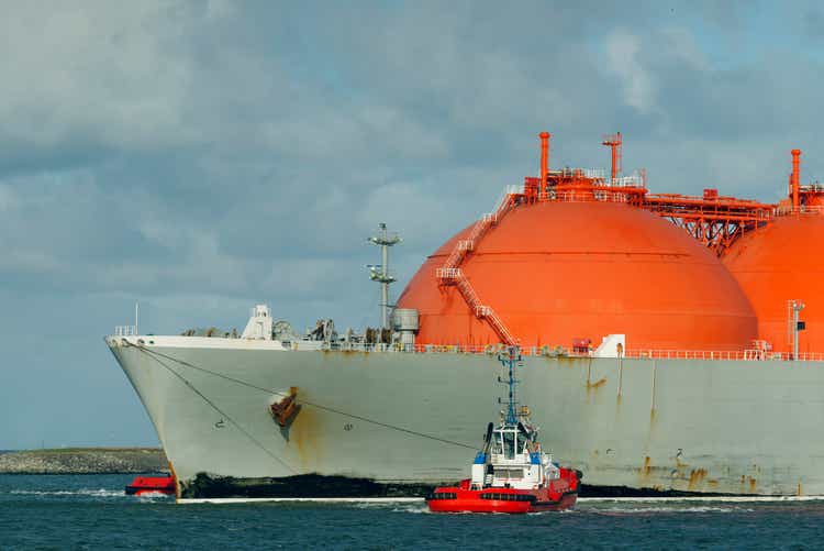 cheniere-energy-looks-poised-to-profit-from-strong-lng-market-nyse-lng