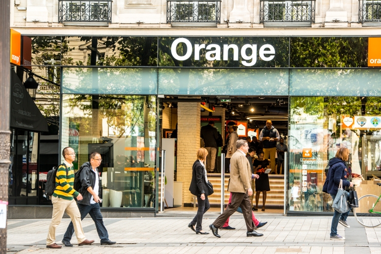 Orange, MásMóvil enter exclusive Spain merger talks (NYSEORAN