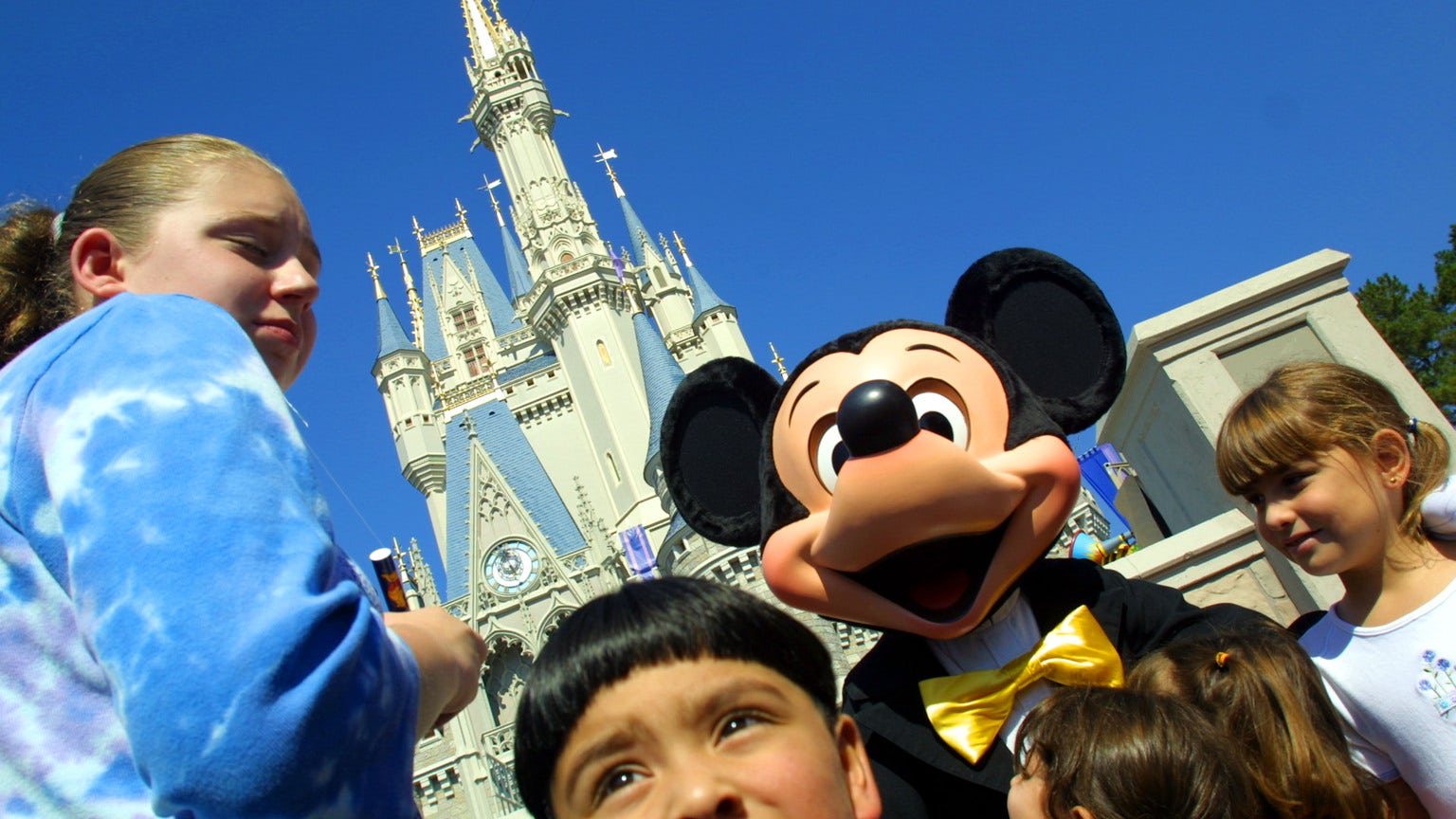 Disney CEO Thinks Its Theme Parks Are Too Expensive: WSJ