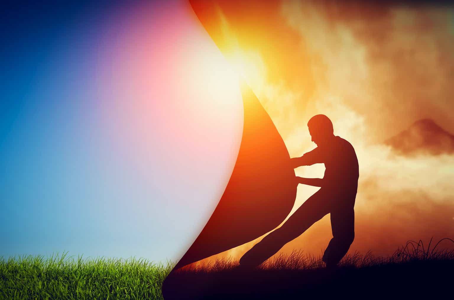 5 Stocks I'm Buying As The Economy Dims And Dividends Shine