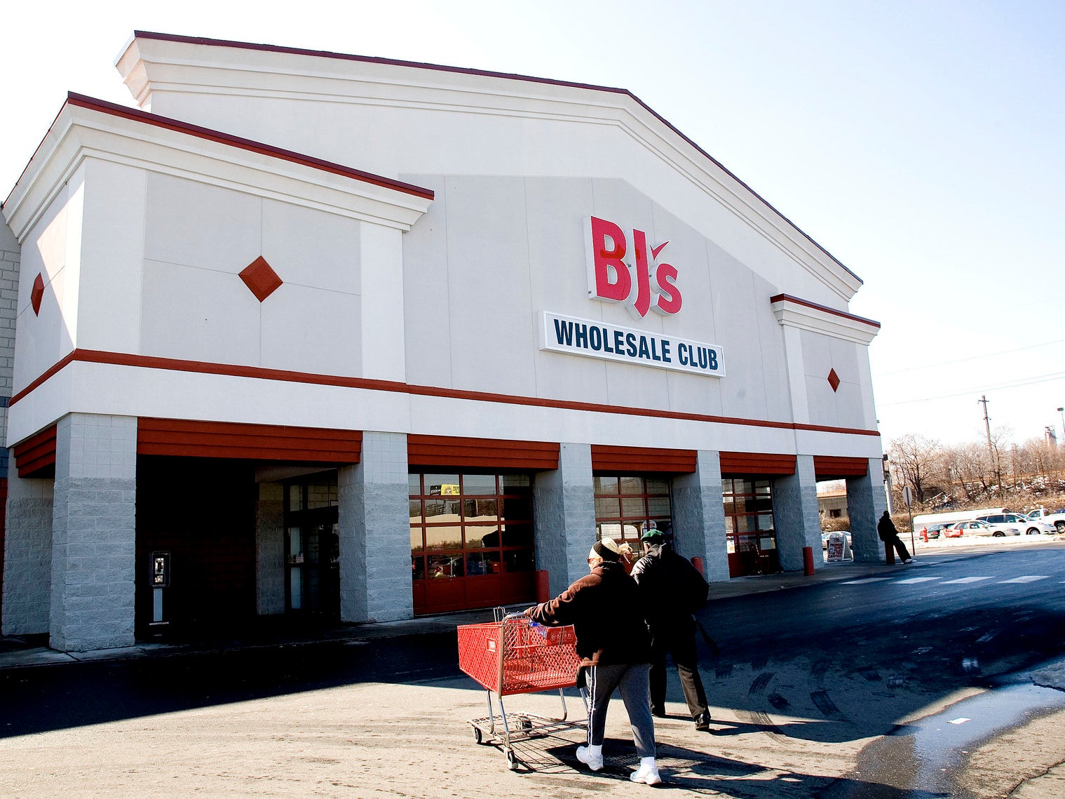 Sales inch up in Q3 at BJ's Wholesale Club