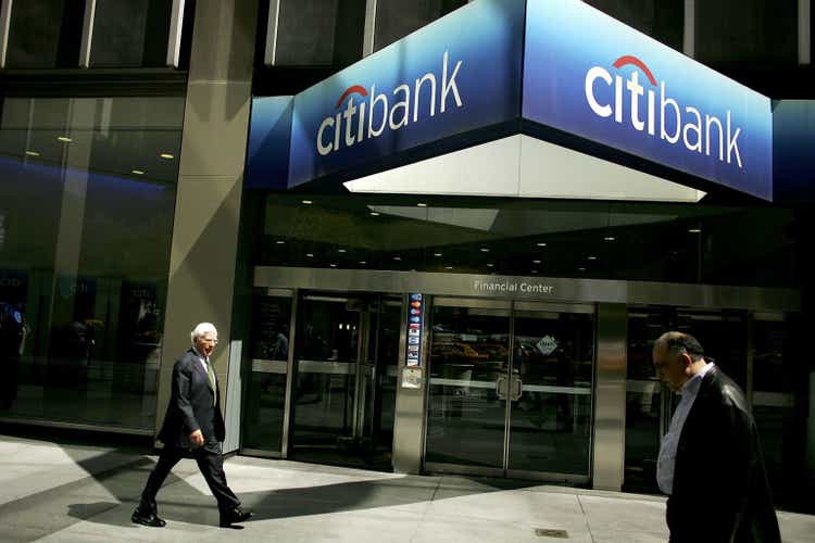 FILE PHOTO: Abu Dhabi Buys $7.5 Bn Stake In Citigroup
