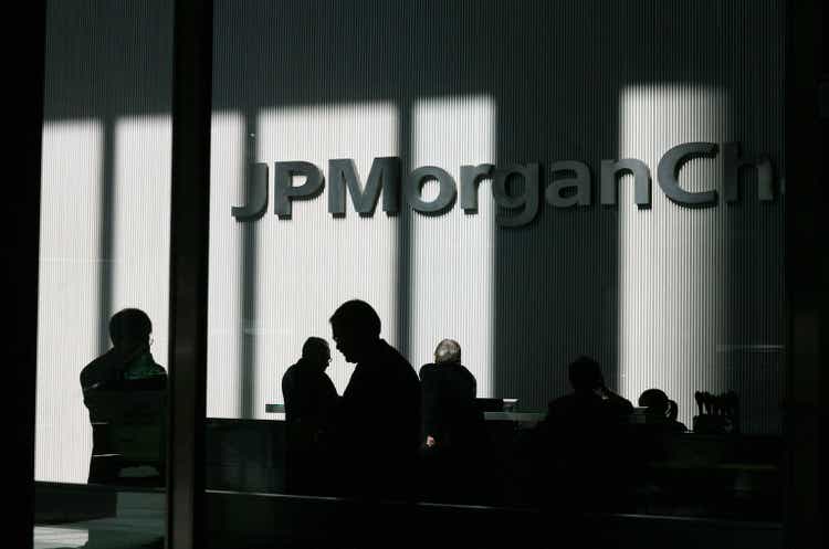 JP Morgan Chase Props Up Ailing Bear Stearns