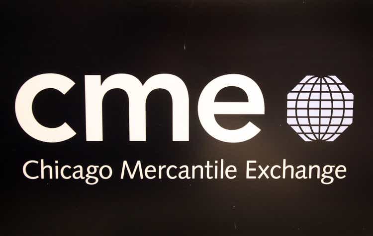 Traders At The Chicago Mercantile React To Weekend"s Financial News