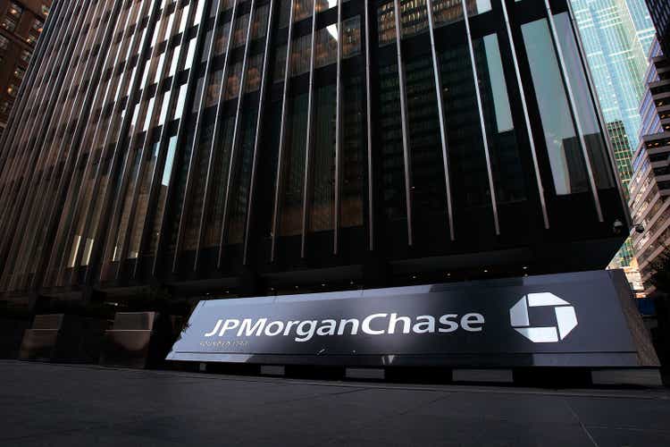 J.P. Morgan Raises The Price Offered To Buyout Bear Stearns