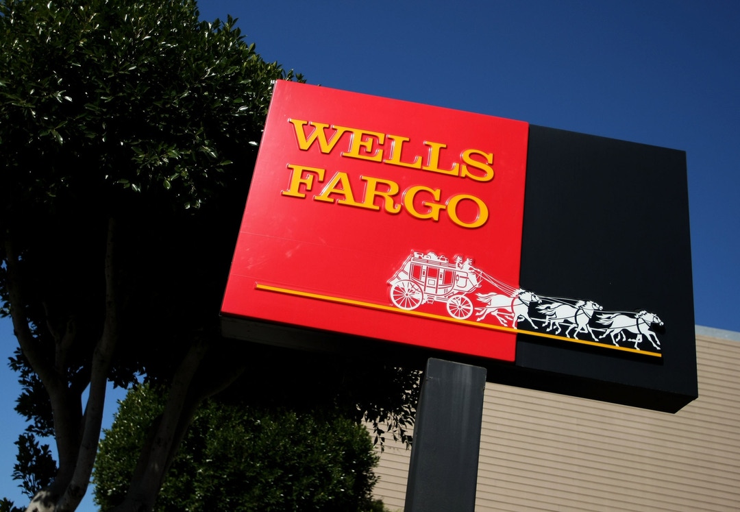 Is Wells Fargo Stock A Buy, Sell, Or Hold Ahead Of Earnings