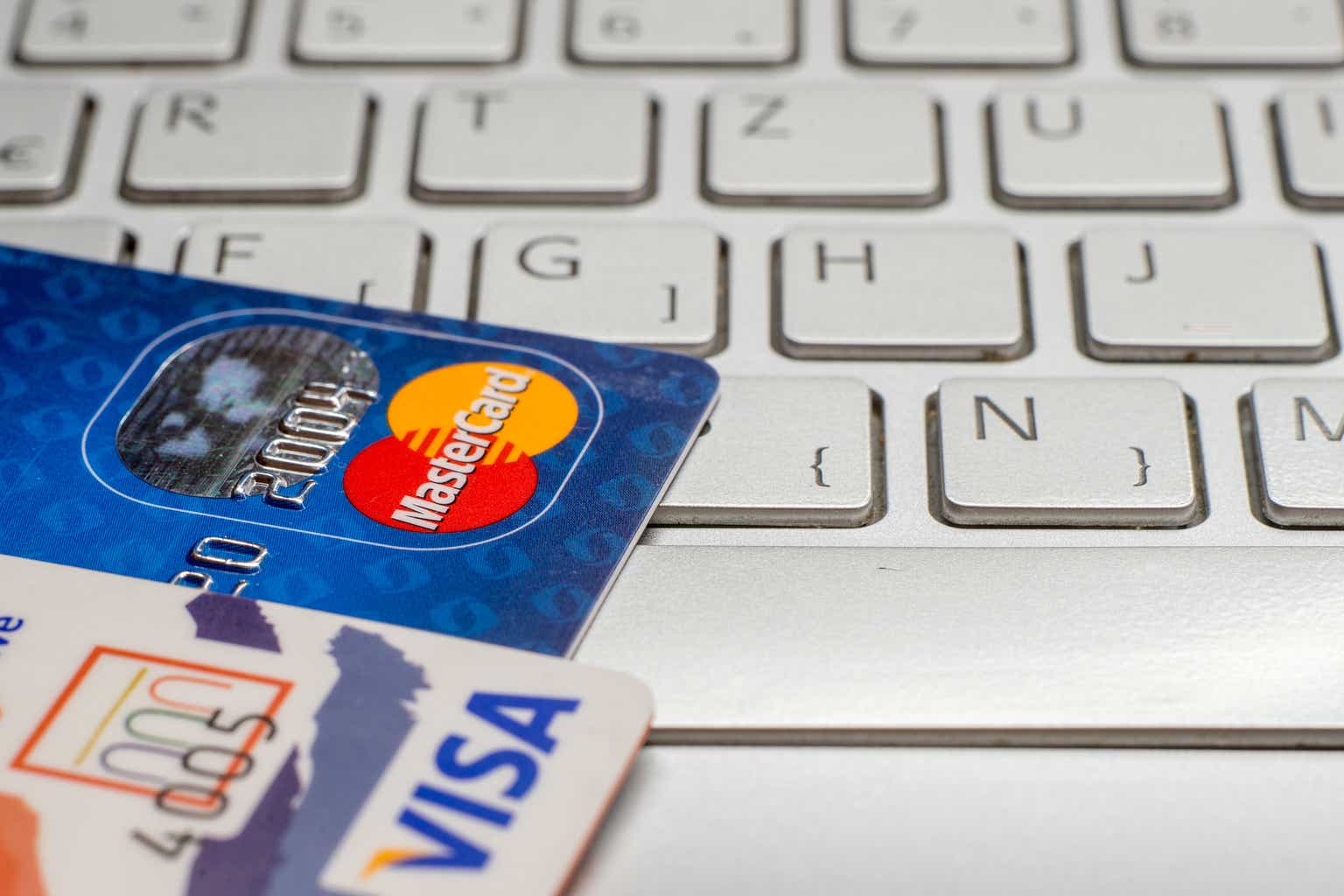 Which Is Better - Visa Or Mastercard
