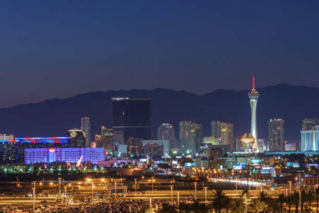 Las Vegas Strip gaming win falls amid weak trends for table games and sportsbooks
