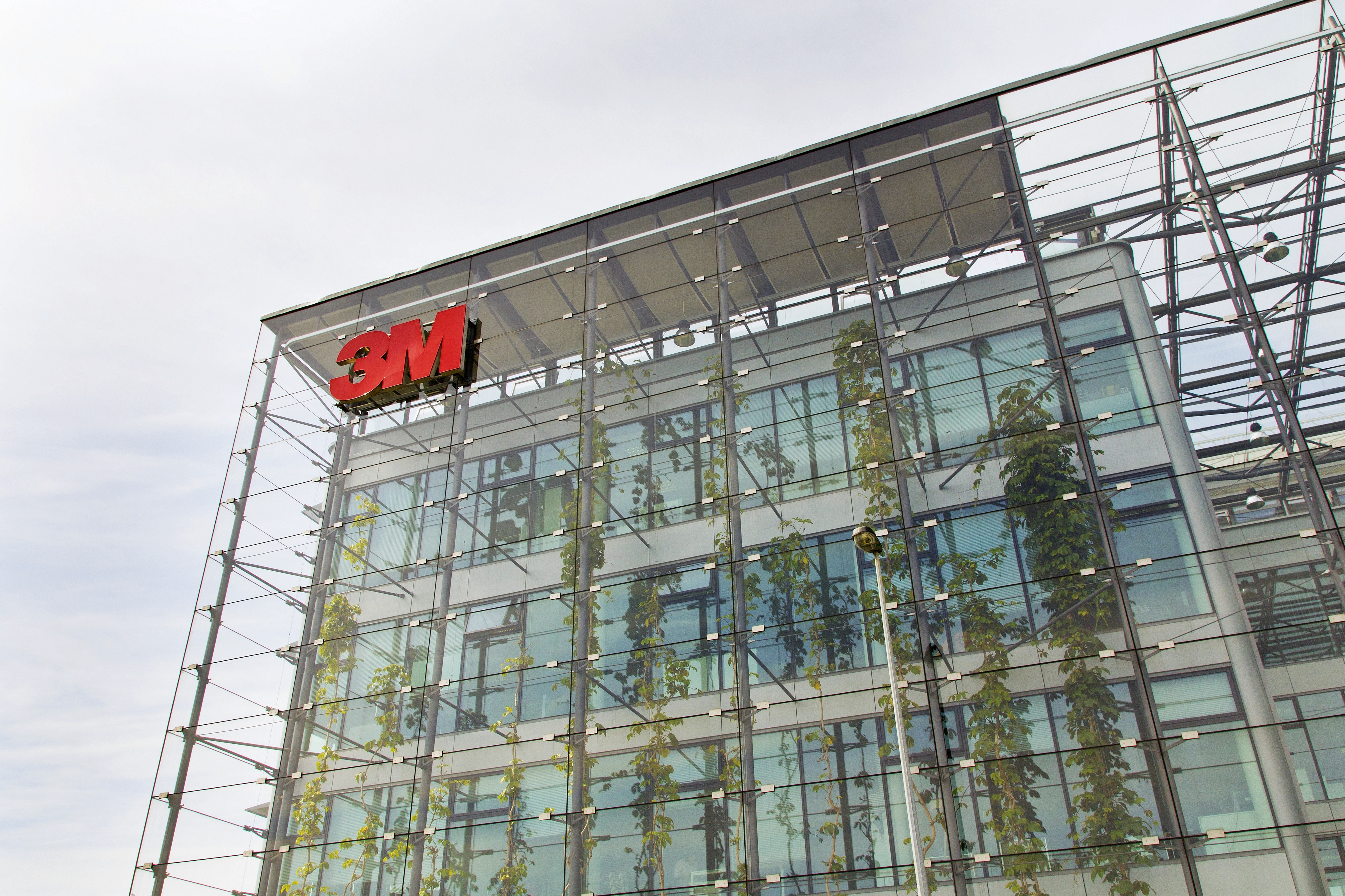 Replacing 3M In Your Portfolio (NYSE:MMM) | Seeking Alpha