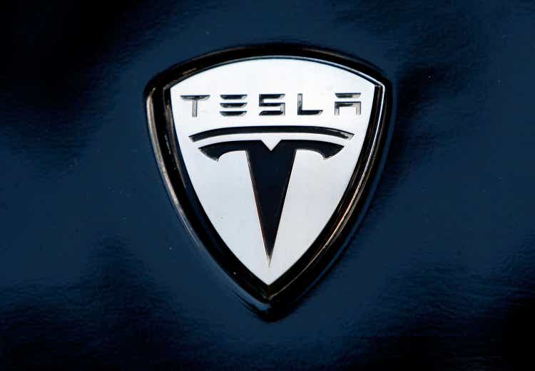 SA Asks: Which automaker can take on Telsa in the long run? (NASDAQ:TSLA)