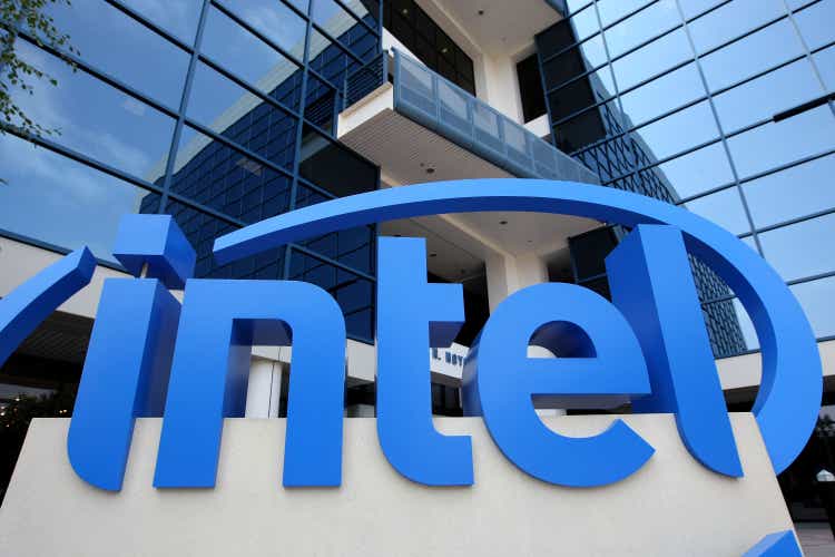 Intel Expected To Post Favorable Earnings