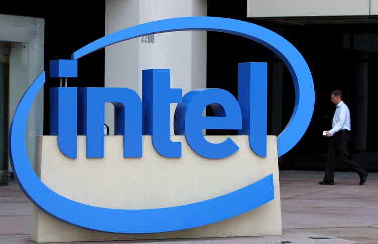 Intel Expected To Post Favorable Earnings