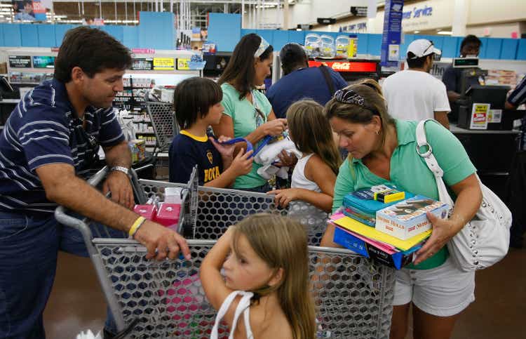 Wal-Mart Quarterly Profits Spike Up 17 Percent
