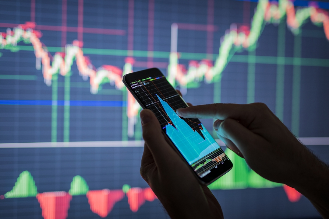 Chart With Large Rows Concentrix slumps 8%, its third loss in a row (CNXC:NASDAQ) | Seeking Alpha