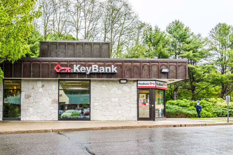 Keybank bank in Maine city with sign and building