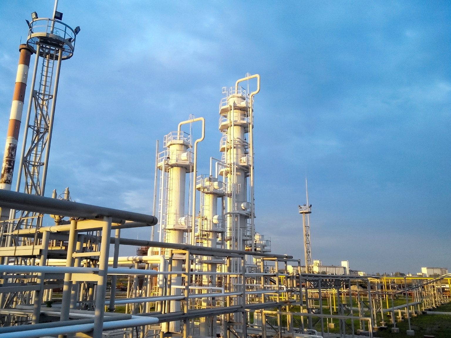 The Williams Companies: Overlooked Midstream Champion (NYSE:WMB ...