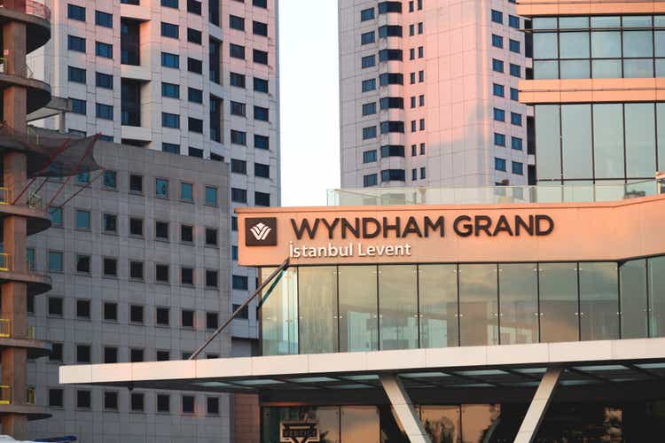 Wyndham, hotel stocks gain on ‘best ever’ summer forecast (NYSE:WH)