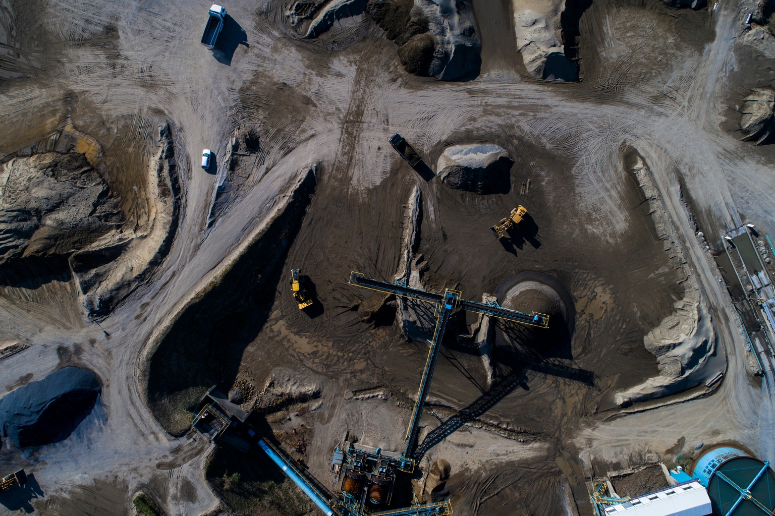 Endeavour Mining: A Cash-Return Machine With A Tier-One Growth Option (OTCMKTS:EDVMF) Endeavour Mining: A Cash-Return Machine With A Tier-One Growth Option (OTCMKTS:EDVMF)