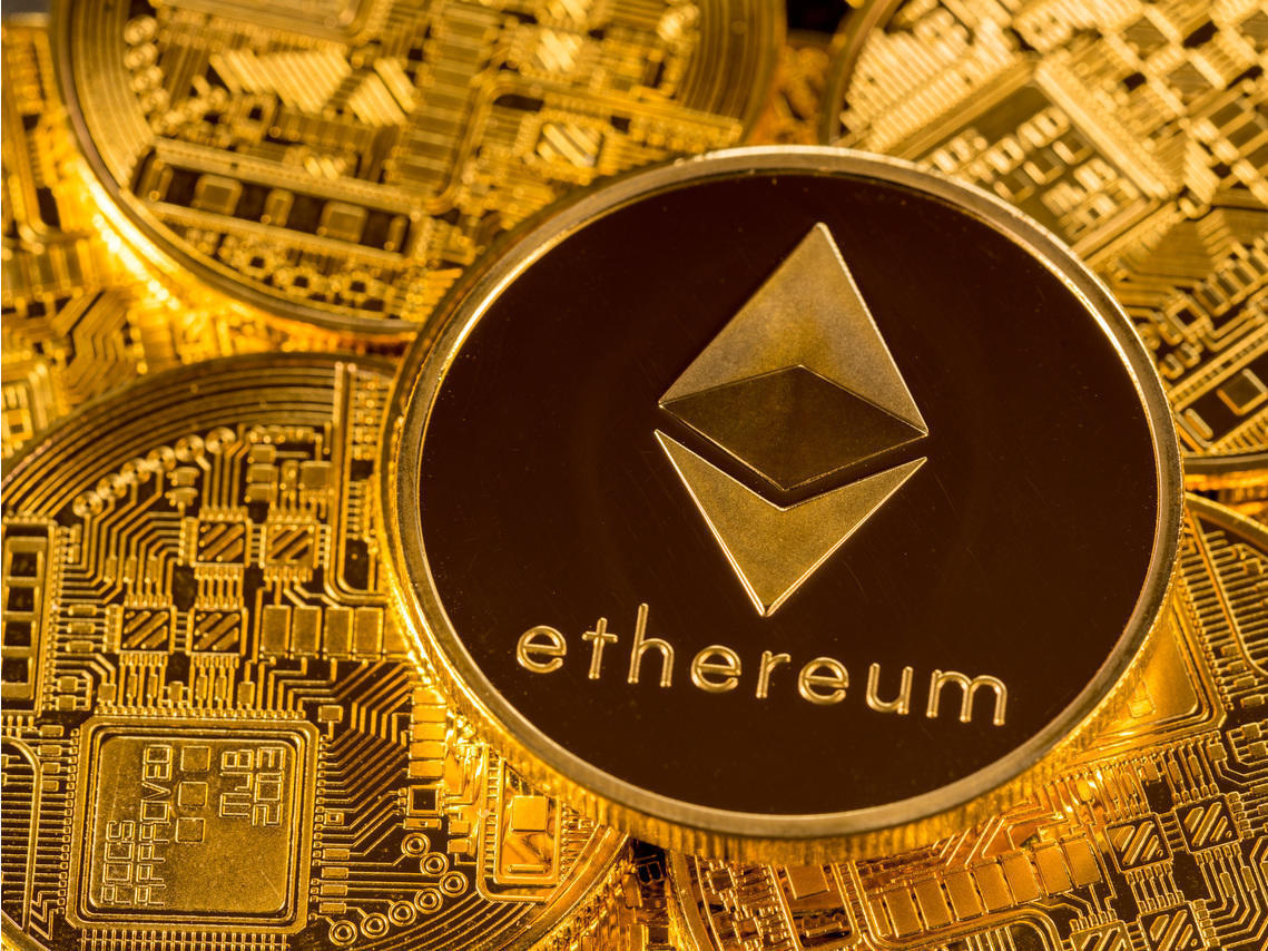 Ethereum Bolstered By Network Upgrade Inflows Bitcoin Falls Behind Eth Usd Seeking Alpha Ethereum Bolstered By Network Upgrade Inflows Bitcoin Falls Behind Eth Usd Seeking Alpha