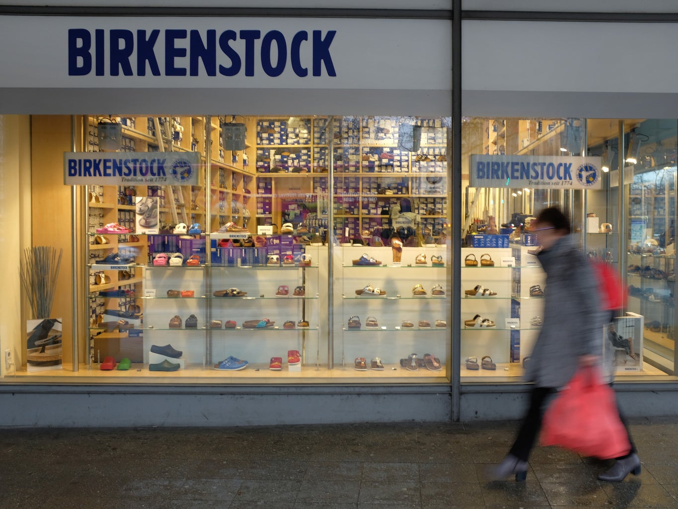 Birkenstock Aims to Raise up to $1.58 Bn in IPO