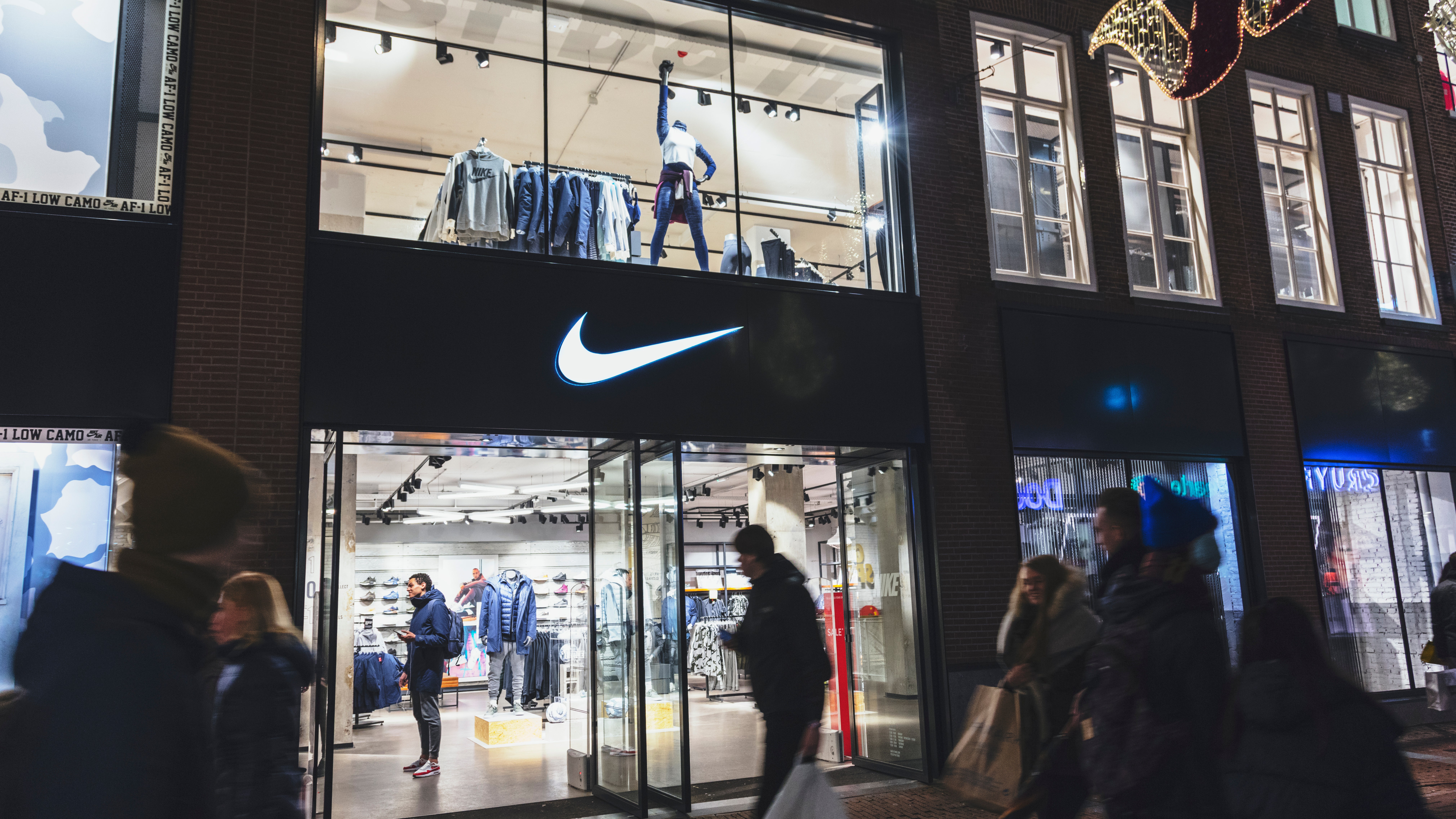 Allergic drink Flavor Nike Stock: Facing Supply Chain Issues As Holidays Near (NYSE:NKE) |  Seeking Alpha