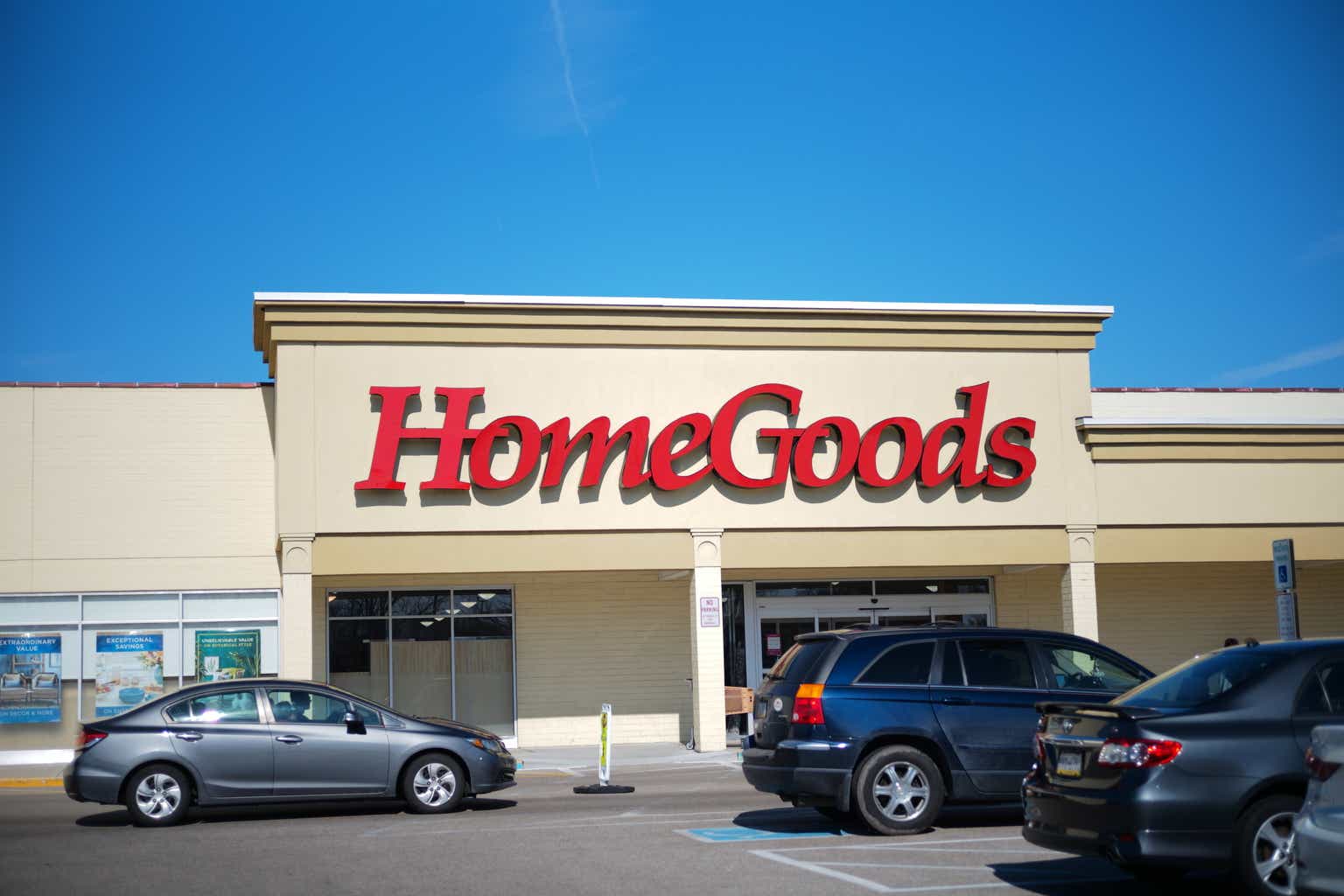 Buoyed by growth, TJX Companies Inc. tests another version of HomeGoods -  Boston Business Journal