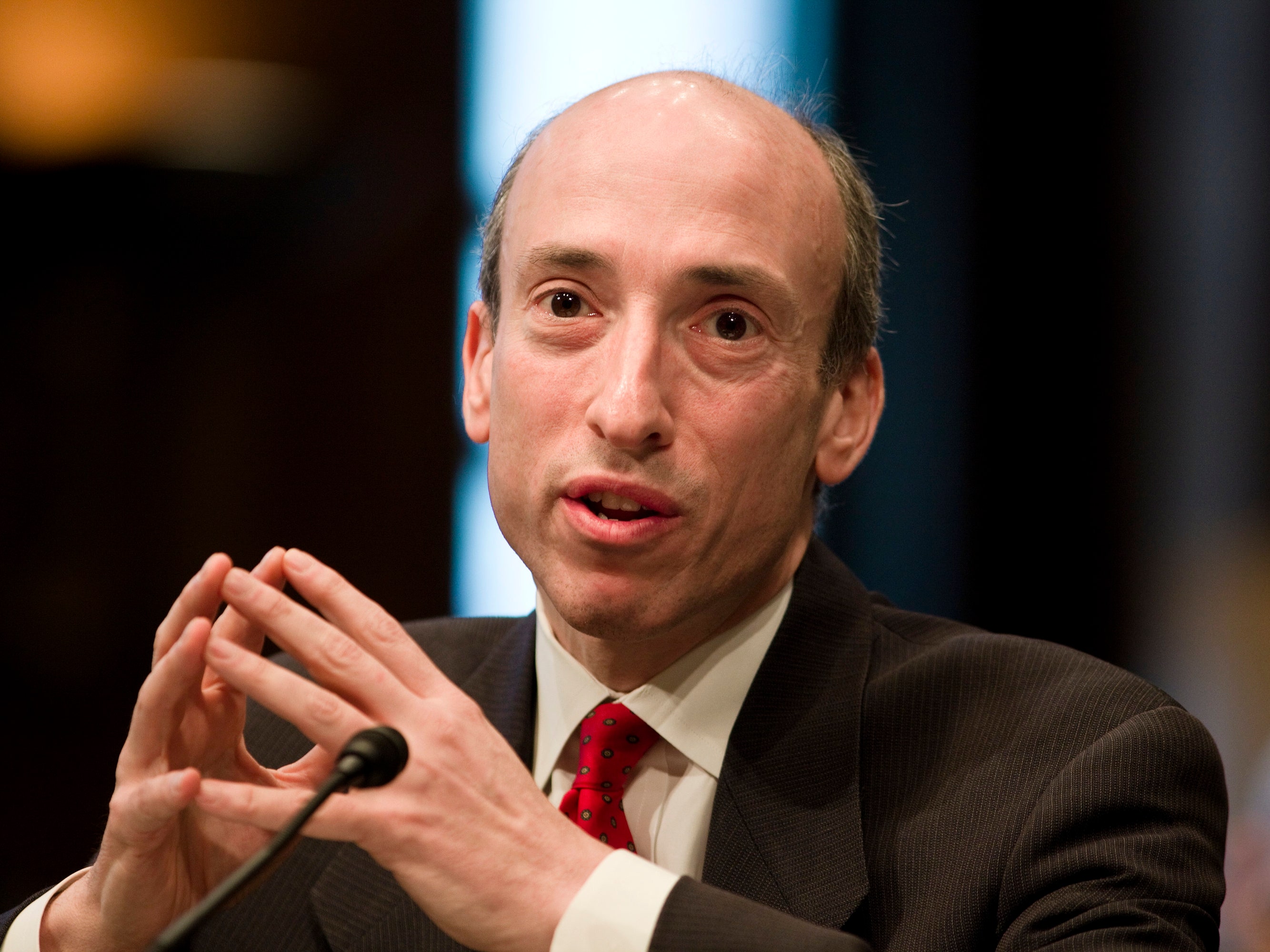 sec-s-gary-gensler-considers-routing-retail-stock-orders-to-auctions-nyse-schw-seeking-alpha
