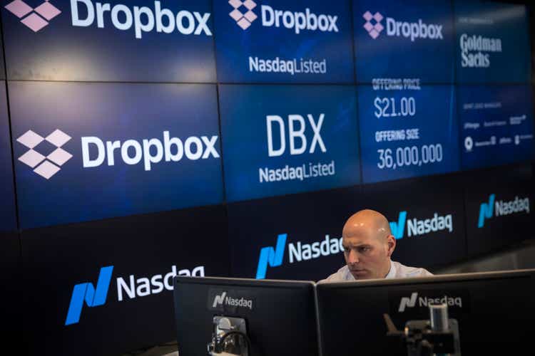 Dropbox Debuts On Nasdaq Exchange