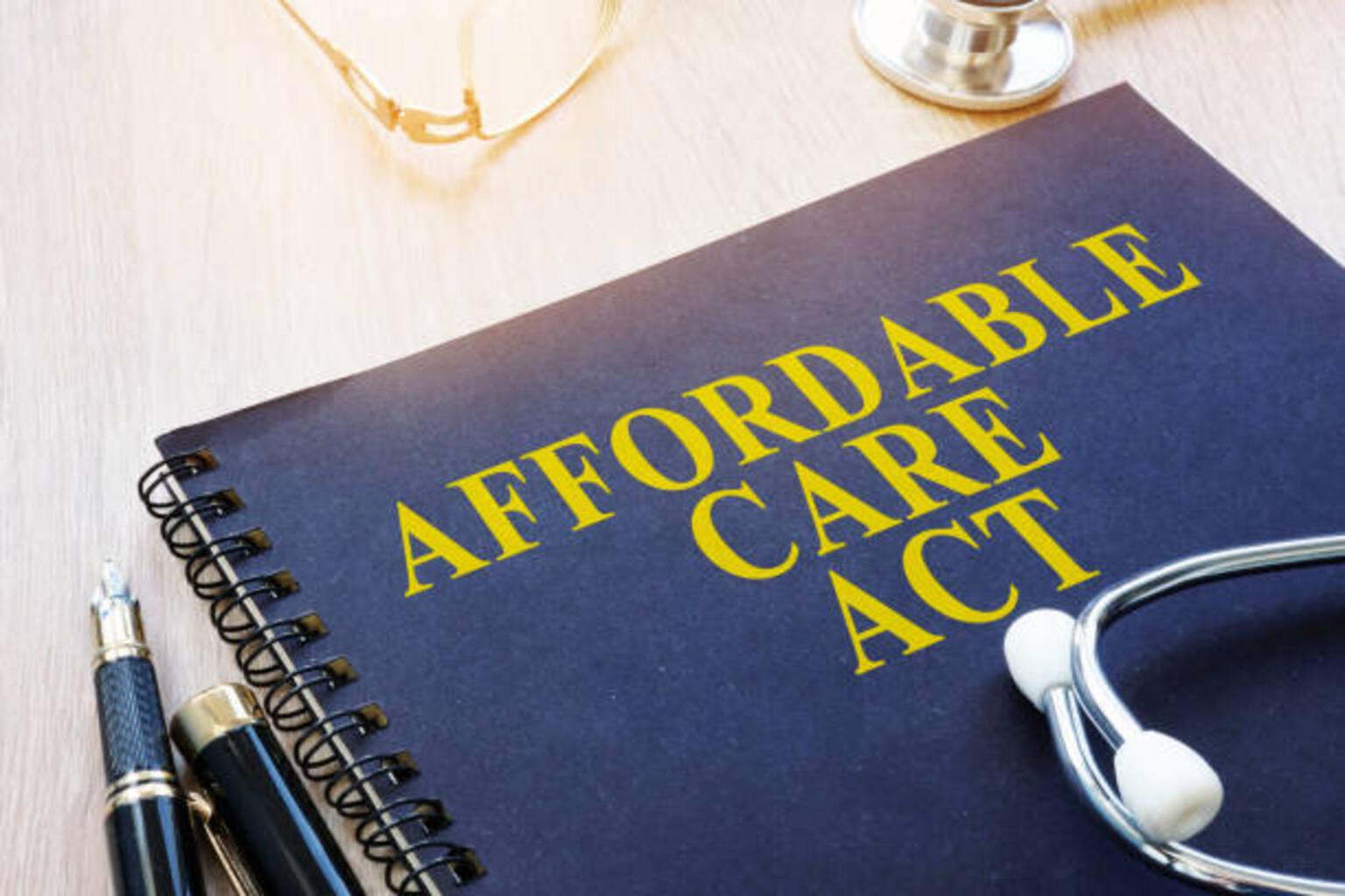 seekingalpha.com - Dulan Lokuwithana - Health insurance market contracts as Obamacare subsidies end