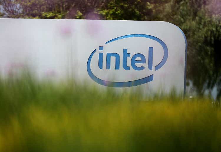 Intel To Report Quarterly Earnings