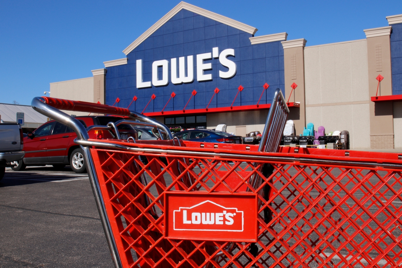 Lowe's Stock: A Buffett-Style Wonderful Company At A Fair Price | Seeking  Alpha