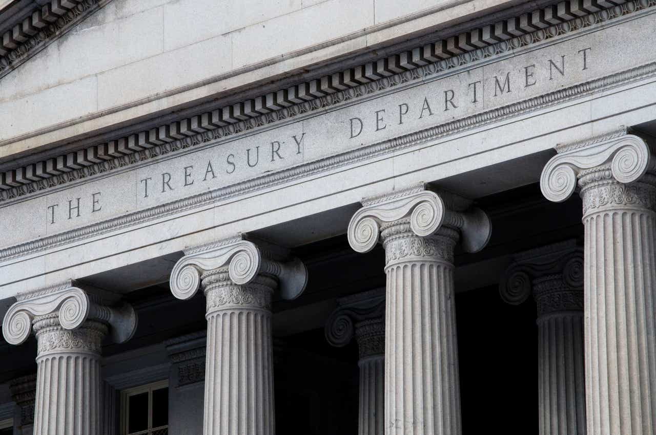 U.S. 2-year note edges higher after $50B Treasury auction | Seeking Alpha