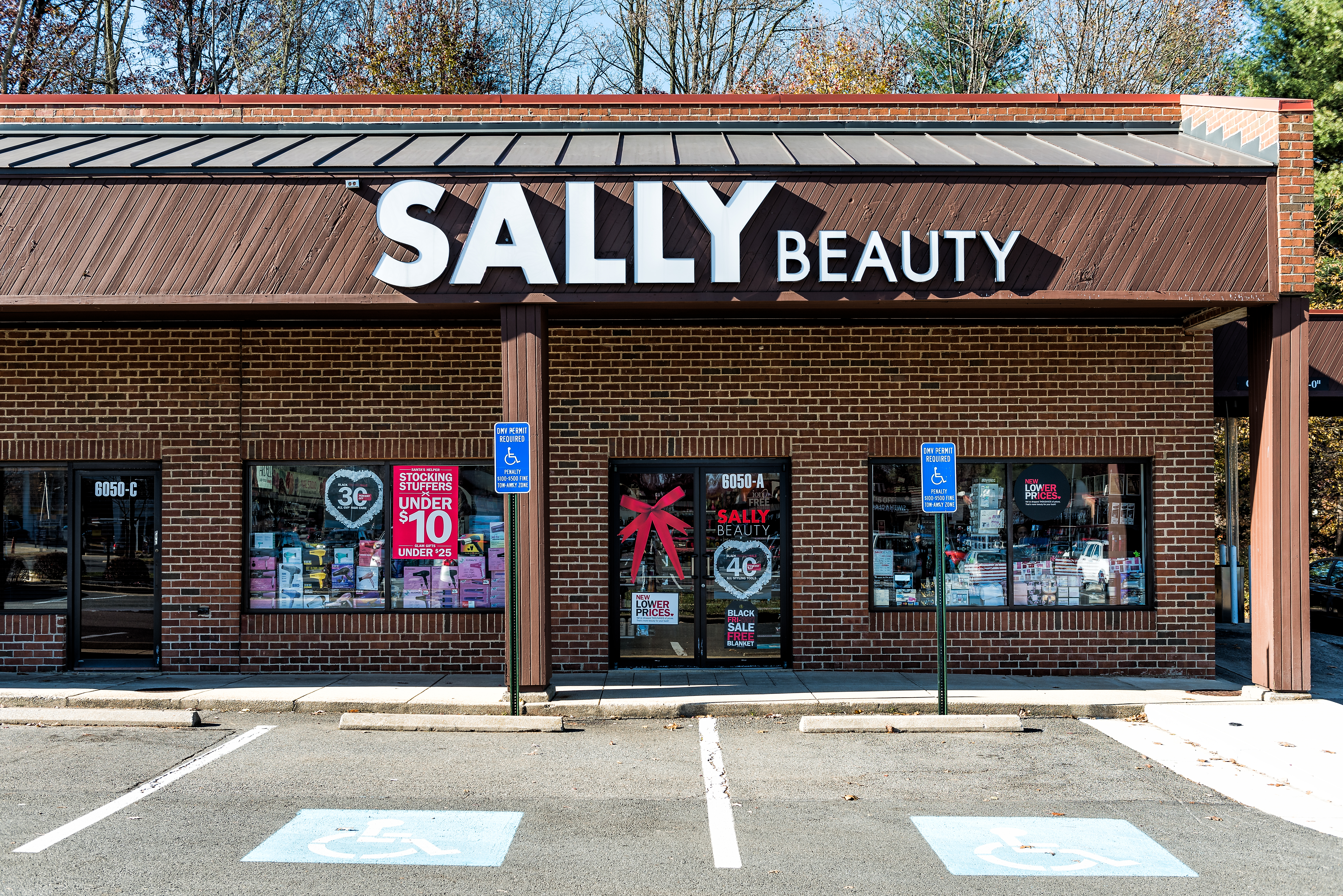 Sally shop beauty stock