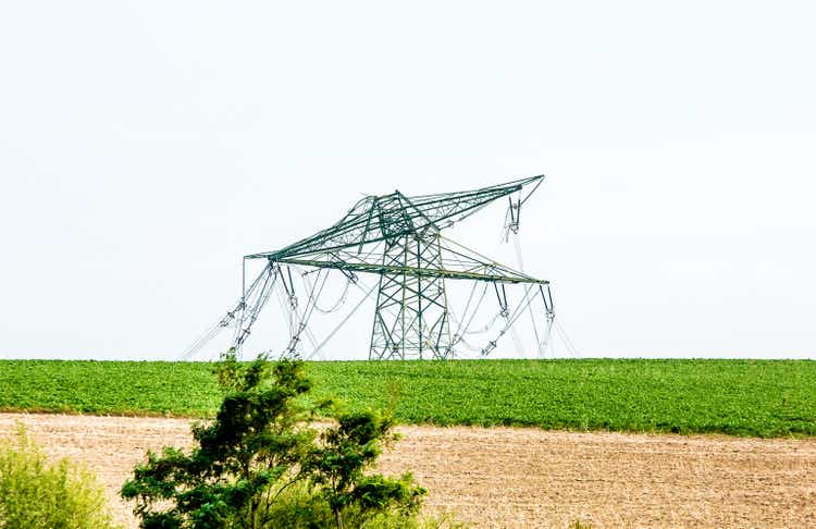 Electricity pylon succumbs to strong storm