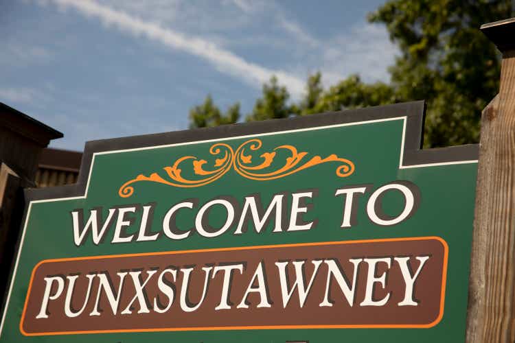 Welcome to Punxsutawney sign