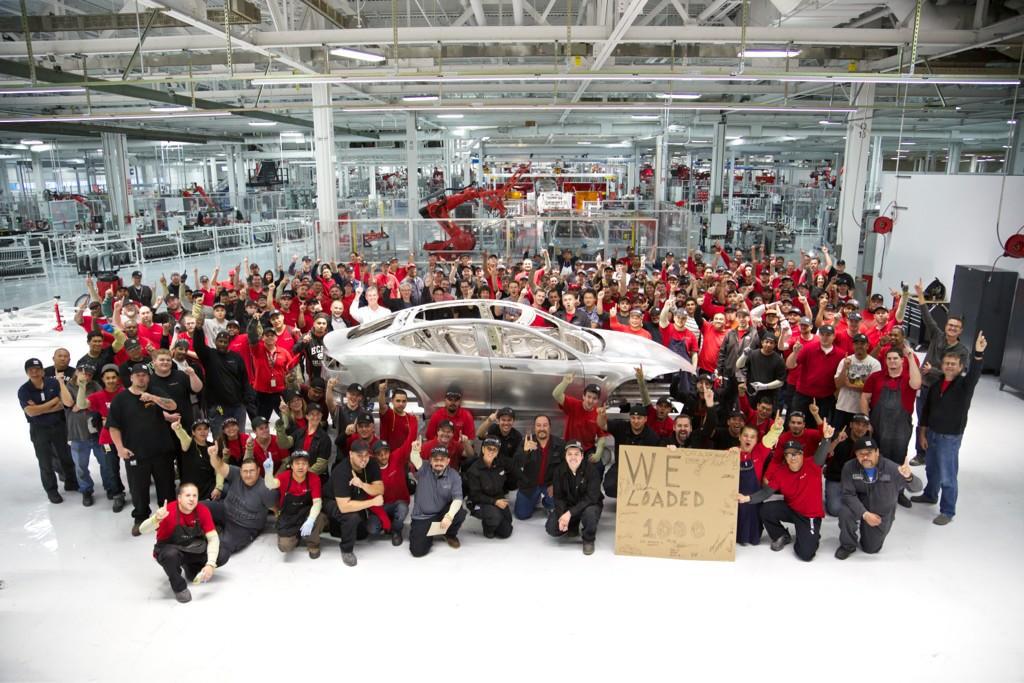 Lithium Electric Cars Made In Usa On 2017 Tesla Model S We See Proud People Making The Future Electric Cars On American Soil Made In Usa