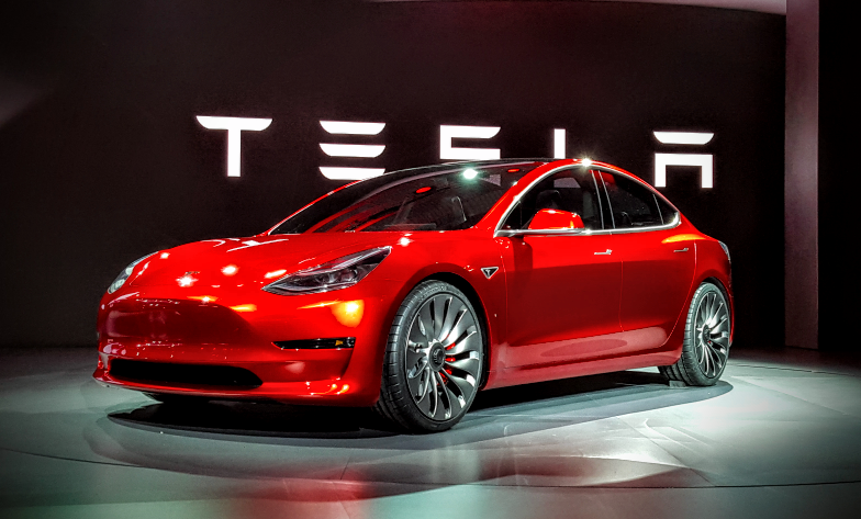 i-hope-tesla-s-cash-burn-doesn-t-take-down-the-model-3-podcast-with