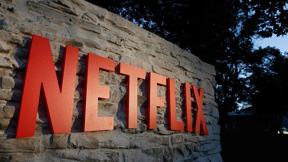 Netflix: A Simple Lesson In Overvaluation (NASDAQ:NFLX) | Seeking Alpha