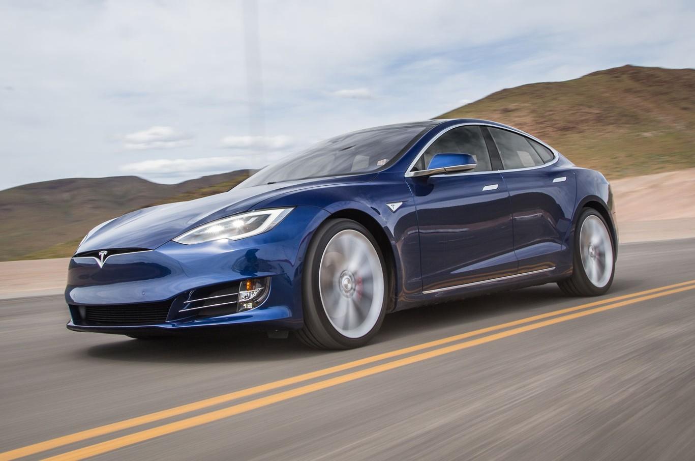 Тесла какой машина. Электромобиль Тесла. Машина Tesla model s. Tesla model s электроавтомобиль. Tesla model s 2016.